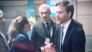¿Por qué el gobernador bonaerense de la serie “En El Barro” atiende en CABA?