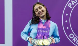 La conmovedora historia de Agostina Hein, la joven nadadora argentina que rompió un récord de 20 años