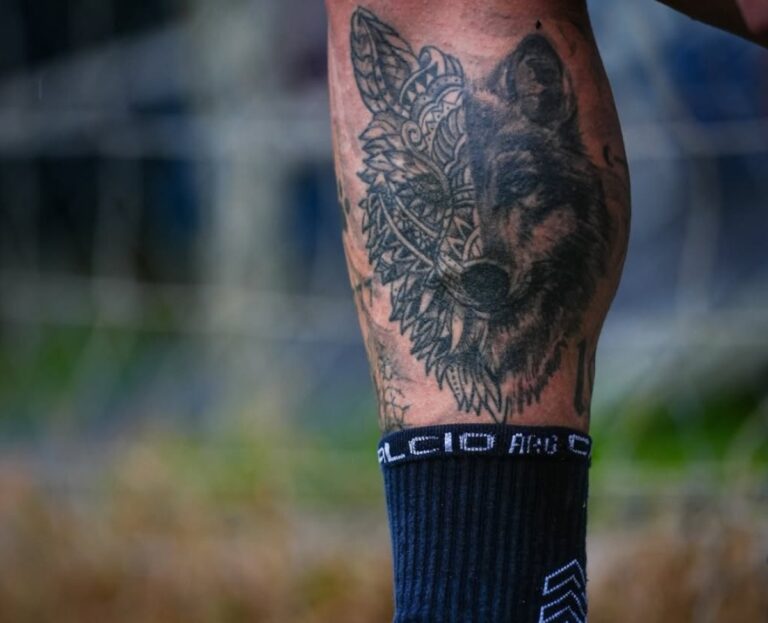 En la piel: el llamativo tatuaje de un jugador de Gimnasia que predijo su llegada al club