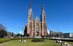 Clima en La Plata hoy martes 14 de octubre: con sol, ambiente templado y sin lluvias