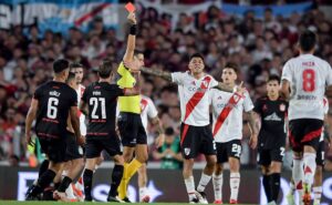 Enzo Pérez vuelve a UNO y se reencontrará con los hinchas: ¿será su último cruce ante Estudiantes?