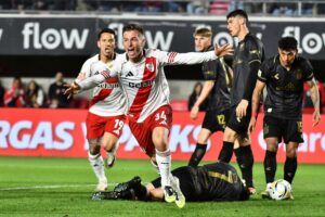 Domínguez se volvió a equivocar, Estudiantes a perder y llega golpeado a la ida ante Flamengo