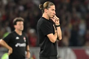 El DT de Flamengo explicó por qué guardó jugadores antes de la revancha con Estudiantes