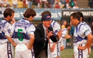 El día que Griguol cumplió años en Gimnasia y lo celebró con un triunfo ante otro de sus amores