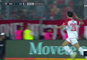 De no jugar a poner a Estudiantes en lo más alto de la tabla: el golazo de Meza en Rosario
