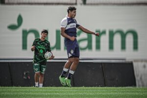 La Reserva de Gimnasia, a paso firme: el Lobo ganó en Junín y se metió de lleno en la pelea