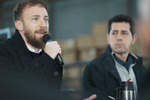 Otermín y Wado de Pedro encabezaron un encuentro industrial en Lomas de Zamora