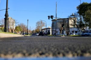 La Plata puso en marcha la “onda verde” en diagonal 74 para agilizar el tránsito