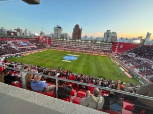 Estudiantes – River, en vivo: no juegan Carrillo y Medina y Sosa, Castro, Farías y Ascacibar serán titulares