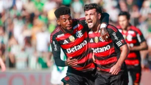 Flamengo, de casi perder a su entrenador a ganar en la previa a Estudiantes