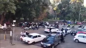 Cómo es el plan de la Municipalidad de La Plata para combatir las caravanas de motos