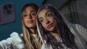 María Becerra y Tini Stoessel estrenaron “Hasta que me enamoro”: amistad, emoción y un videoclip impactante