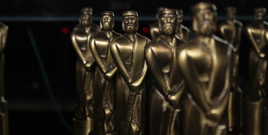 Estatuillas de los Premios Martín Fierro 2025 en el Hilton Buenos Aires