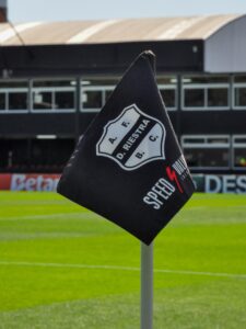 ¿Misión imposible? Gimnasia buscará romper la histórica racha de Riestra en su casa