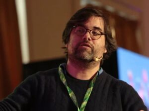 “Argentina tira plata”: la dura advertencia de Santiago Siri sobre energía y Bitcoin