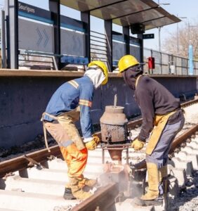 El Tren Roca extiende el corte entre las estaciones Berazategui y Bosques