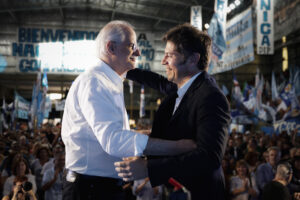 Kicillof y Taiana cargaron contra Milei y lo responsabilizan de la “calamidad” en Argentina