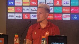 Ni Bilardo ni Menotti: la curiosa receta de Ascacibar para ganar el Clásico ante Gimnasia