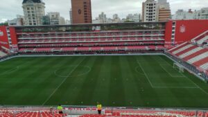 Estudiantes y una duelo clave por la cima de la Zona A: enfrenta a Barracas buscando trepar a lo más alto