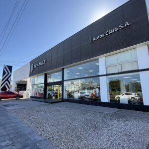 Lanzamiento de la Gama Esprit Alpine en Autos Ciara