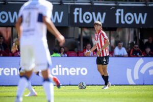 El impresionante crecimiento de Román Gómez, el jugador que el hincha quiere para el lateral derecho