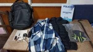 La Plata: detienen a dos hombres con amplio prontuario tras robar una mochila de una camioneta