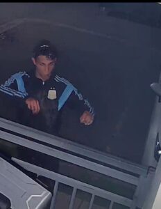 La Plata: ladrón desvalijó una vivienda de madrugada mientras los moradores dormían