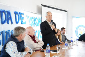 Alak destacó el rol de La Plata en la promoción del turismo como derecho social