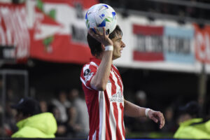 Estudiantes buscará ser ganador ante Gimnasia con el empuje de sus pibes