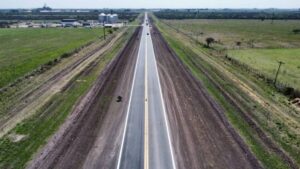 Privatiza con fondos públicos: El gobierno de Milei licitó la “Ruta del Mercosur” pero desembolsó $56 mil millones para que haya oferentes