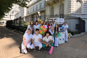 Semana de la Salud Bucal en La Plata: Estudiantes concientizan acerca de la importancia de ir al odontólogo