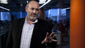 Un candidato advierte que la ayuda de Estados Unidos “es una invasión” y puede quebrar a Argentina “en 12 segundos”