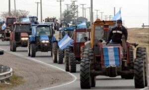 Llaman a un “tractorazo”contra la “estafa” de las retenciones cero de Javier Milei