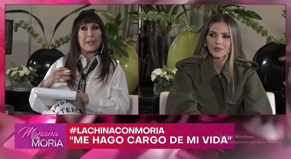 Pantalla dividida de una entrevista televisiva (