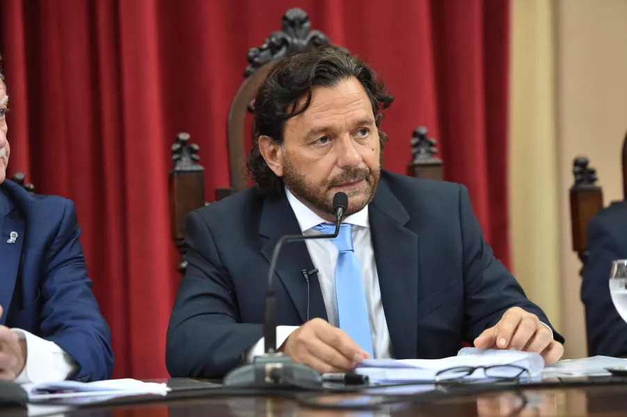 Gustavo Sáenz, gobernador de Salta