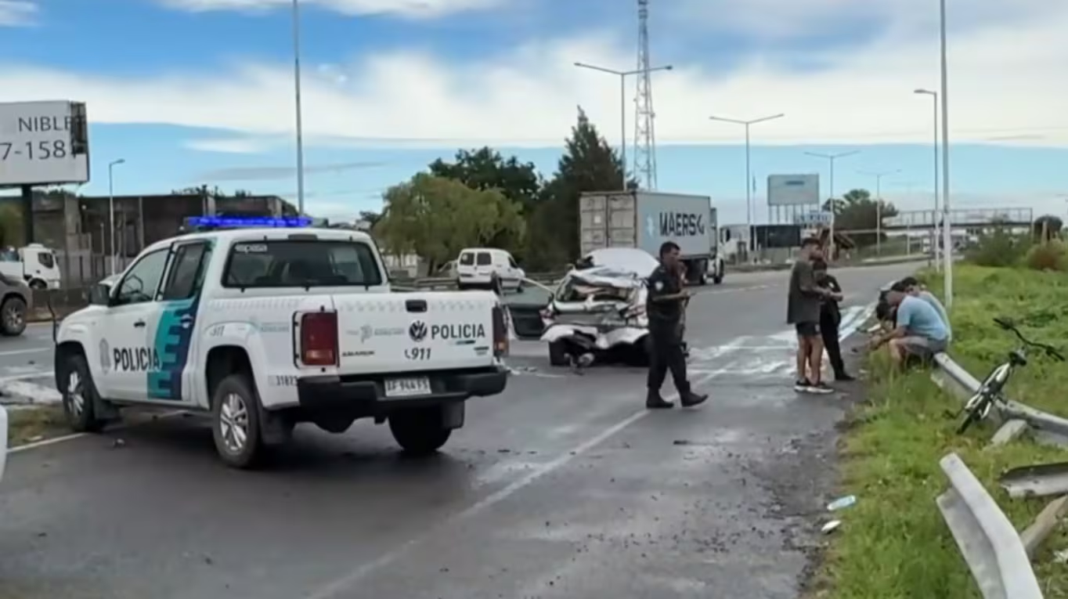 Un tremendo choque en la Ruta 9 dejó a una joven muerta, a su ...