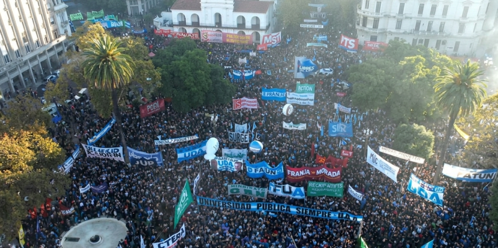 Cuarta marcha universitaria
