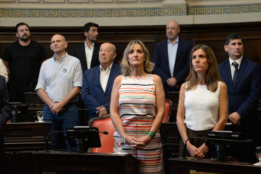 Senadoras Valeria Arata y Malena Galmarini