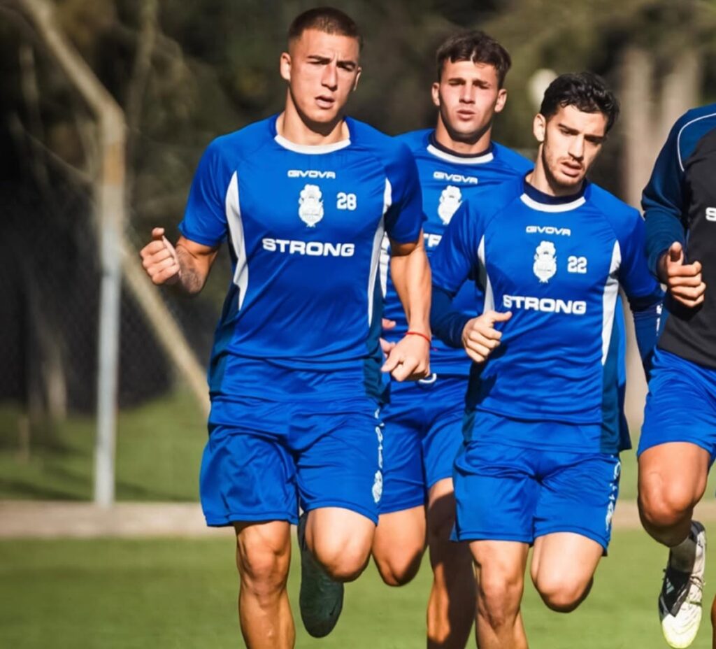 Cayetano Bolzán, Matías Melluso y Alejo Gelsomino en la pretemporada de Gimnasia