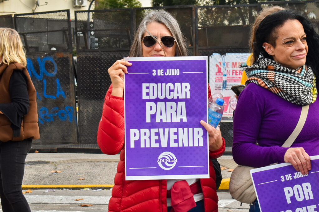 Marcha Ni Una Menos - Foto: Victoria Paz - Infocielo