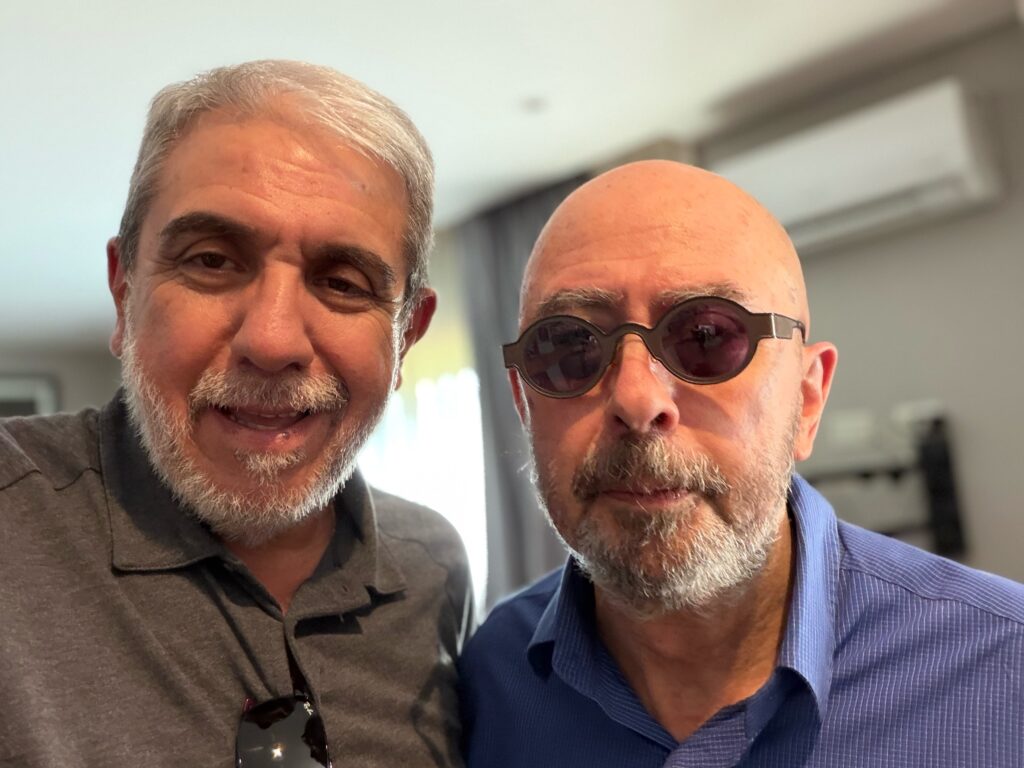 Selfie del indio solari con anibal fernandez