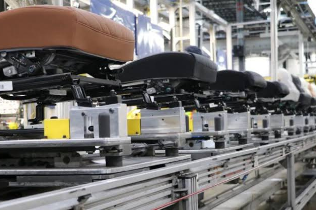 Adient Automotive Argentina cierra su planta en Santa Fe, despide a 70 trabajadores y General Motors ahora importará las butacas desde Brasil