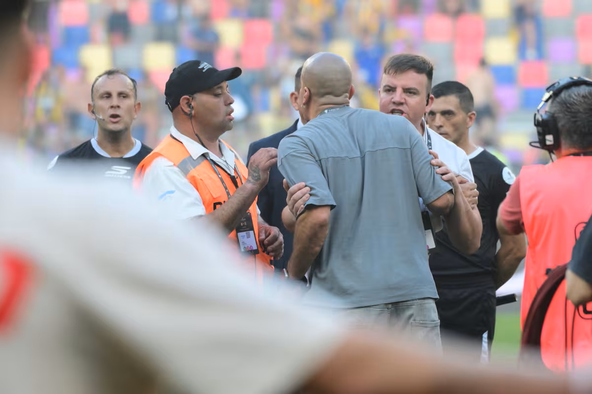 Testimonio de guardia de seguridad acusa a Verón de agresión verbal en la Supercopa Internacional