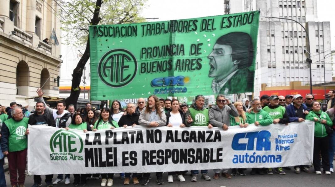 ATE no marchó contra Kicillof pero llevó a la Legislatura el reclamo por cargos y pases a planta (Foto Prensa ATE)